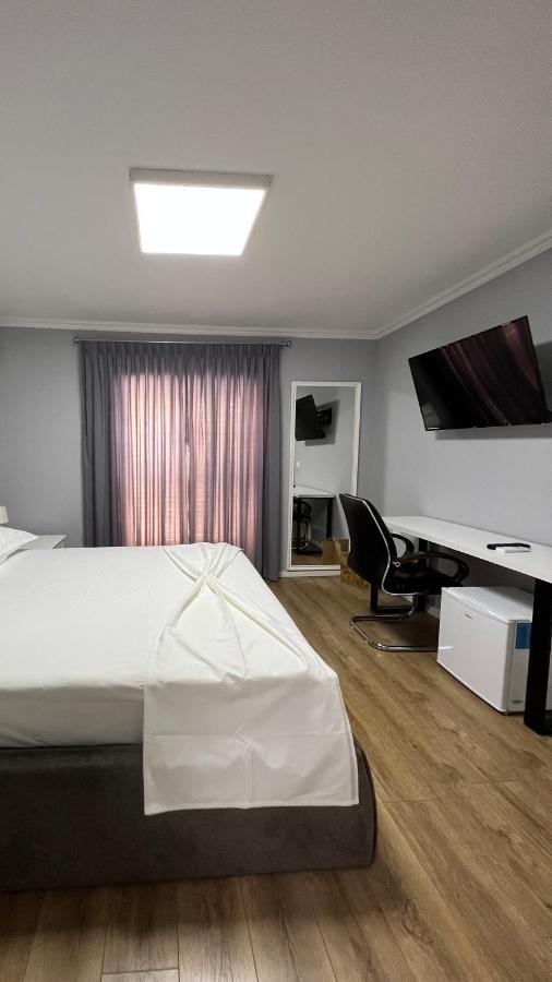 Vila 90 Boutique Hotel Tirana Exterior photo